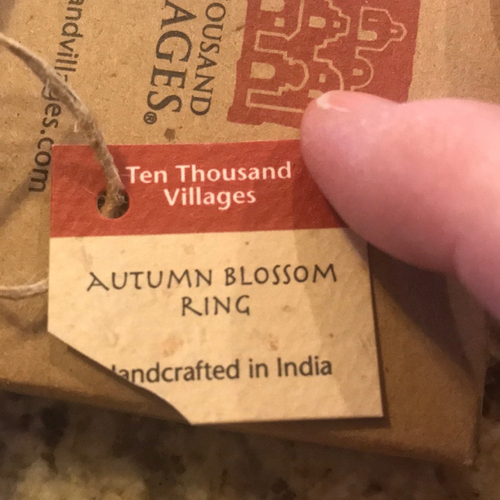 Autumn blossum ring, handcrafted in India - Picture 3 of 3